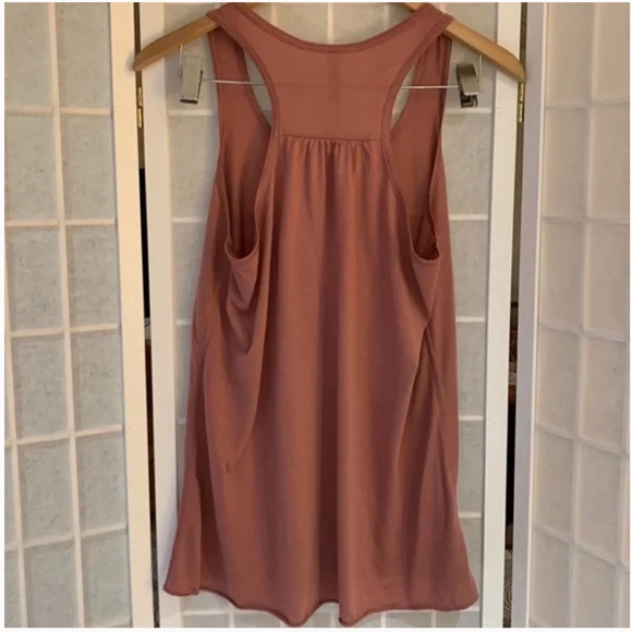 Bella Canvas “Thirty and Thirsty" Flowy Razorback Tank - size XL - Picture 2 of 5